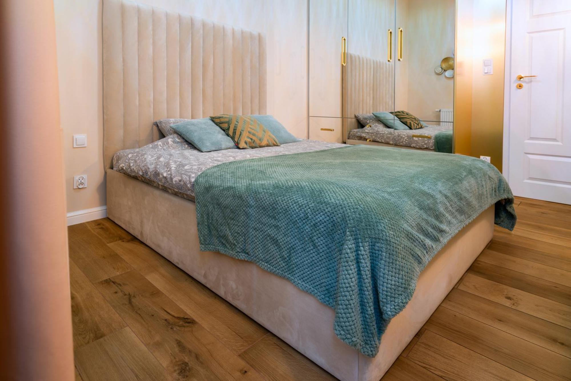 Apartament Chanel Jana Pawla - Wroclaw — Zdjęcia 2